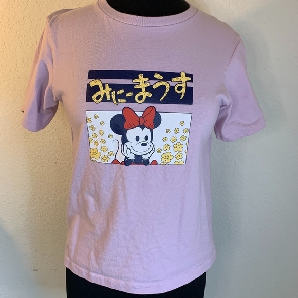 UT Uniqlo Disney Light Pink Short Sleeve T-Shirt Minnie Women's Size XS (1291) - Picture 1 of 9